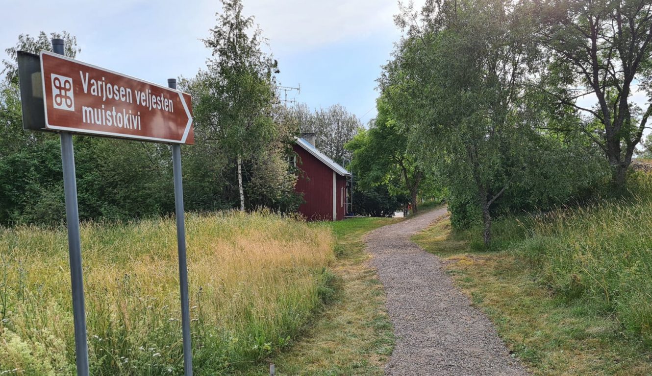 Varjonen1_0621